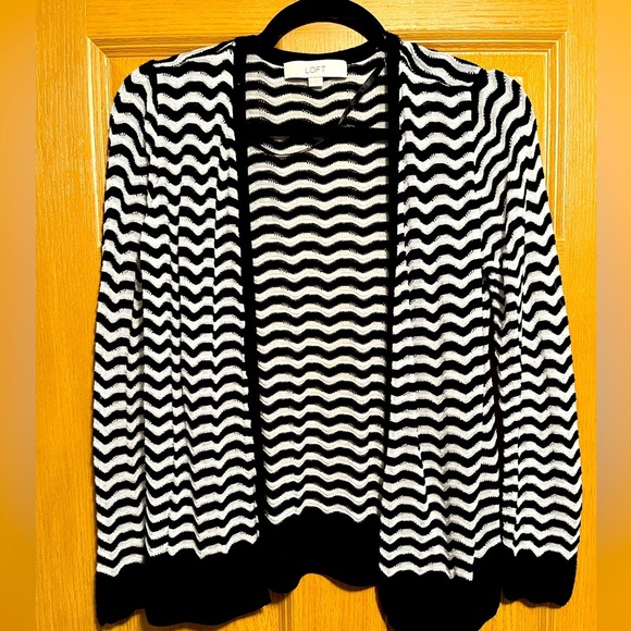 LOFT Women's Black and White Cardigan - Picture 1 of 11